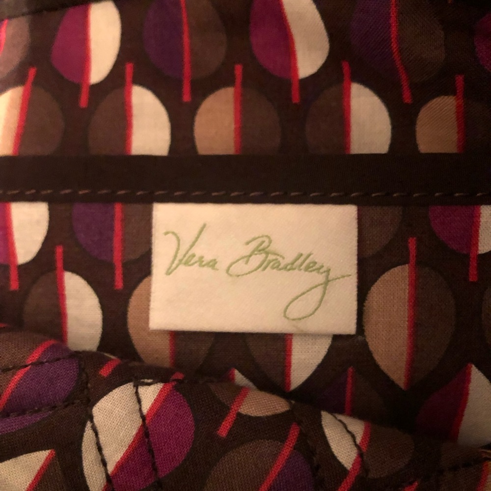 Vera Bradley dark brown shoulder bag/purse. Button closure with 3 inside pockets - Picture 8 of 8